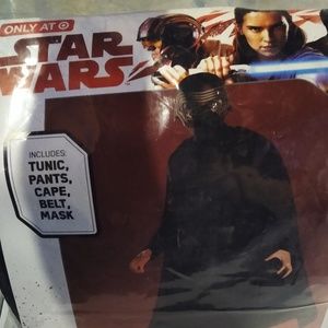 NEW Kylo Ren Adult Halloween costume